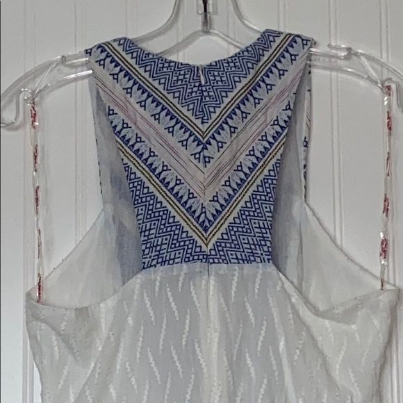 Anthropologie white embroidered dress - Picture 6 of 7